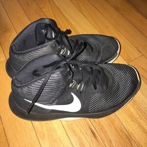 Nike Air precision basketball shoes